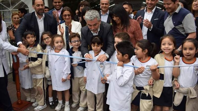 Cientos de personas disfrutan de la megamuestra "Catamarca se viste de Ciencia"