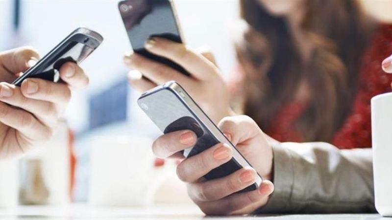 Podrían bloquear más de 17 millones de líneas de celulares no registradas