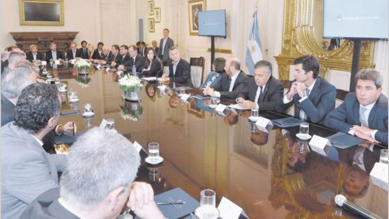Con la firma de 18 gobernadores, ingresó a Diputados el Consenso Fiscal 2018