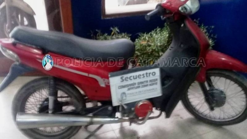 Recuperan una moto robada en un boliche
