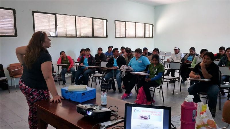 Capacitan sobre control de la vinchuca en el interior provincial