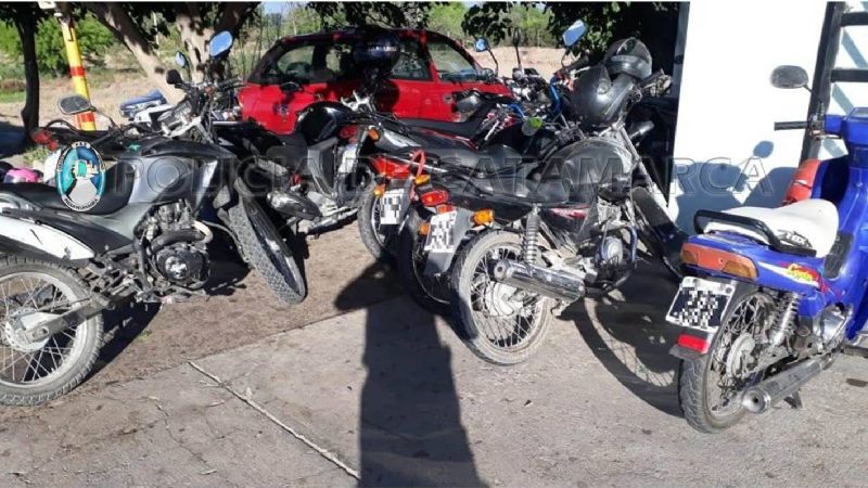 No pasa nadie: en operativos retienen hasta un coche fúnebre