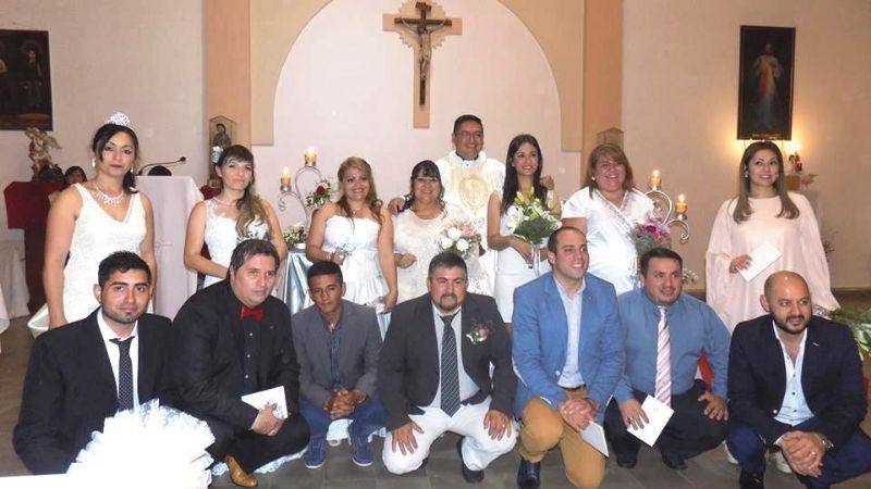 Casamientos comunitarios en la parroquia del Espíritu Santo