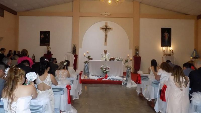 Casamientos comunitarios en la parroquia del Espíritu Santo