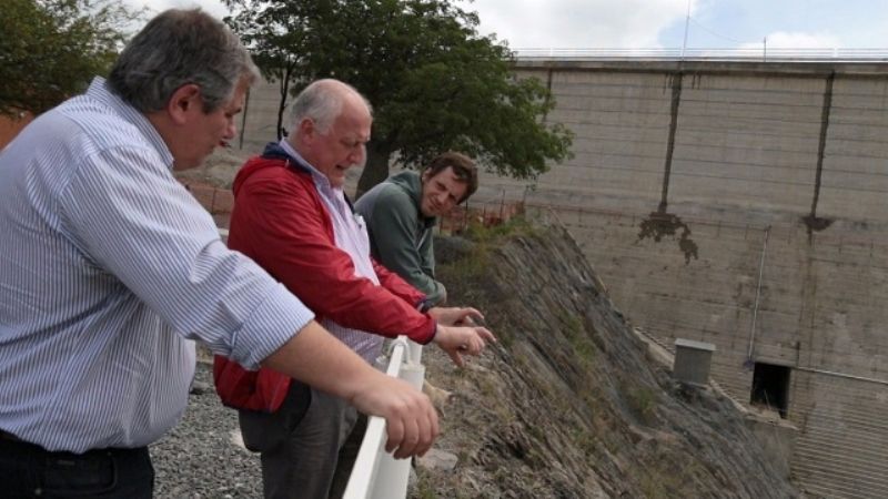 Afirman que el dique El Bolson tiene un avance del 98%