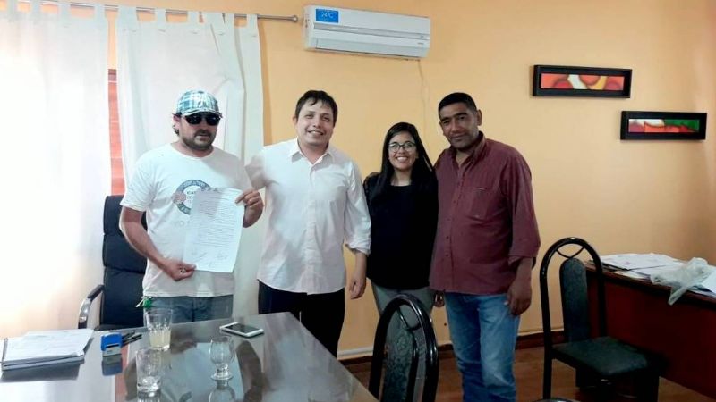 Nóblega otorgó ayuda económica en Tinogasta