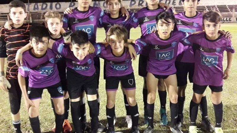 San Antonio y La Carrera avanzan entre pibes chacareros