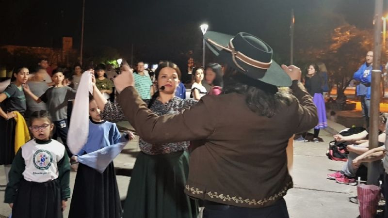 Gran convocatoria a la segunda clase de “Aquí Cultura Danza”