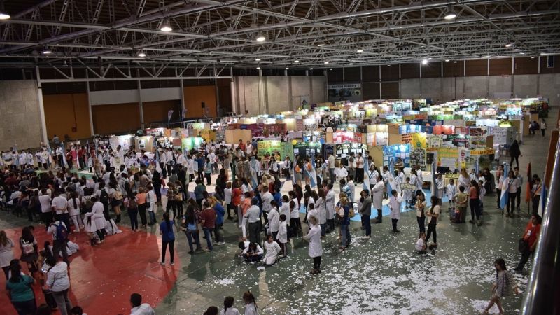 Alumnos ya exponen sus trabajos en la Feria Provincial de Ciencias