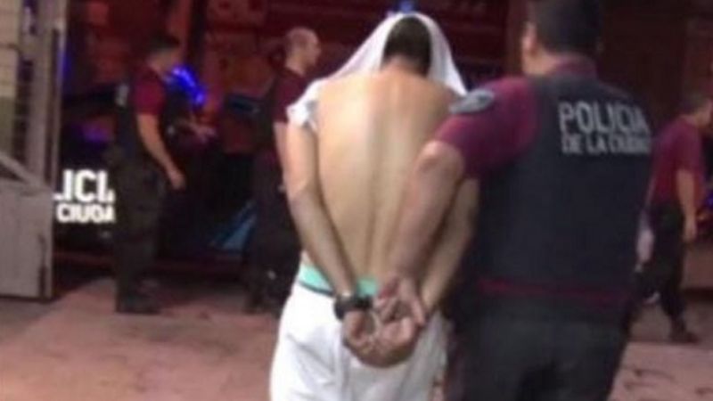 Puertorriqueño detenido por violencia de género