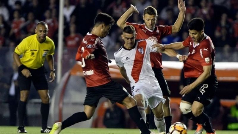 River e Independiente por el pase a semifinales