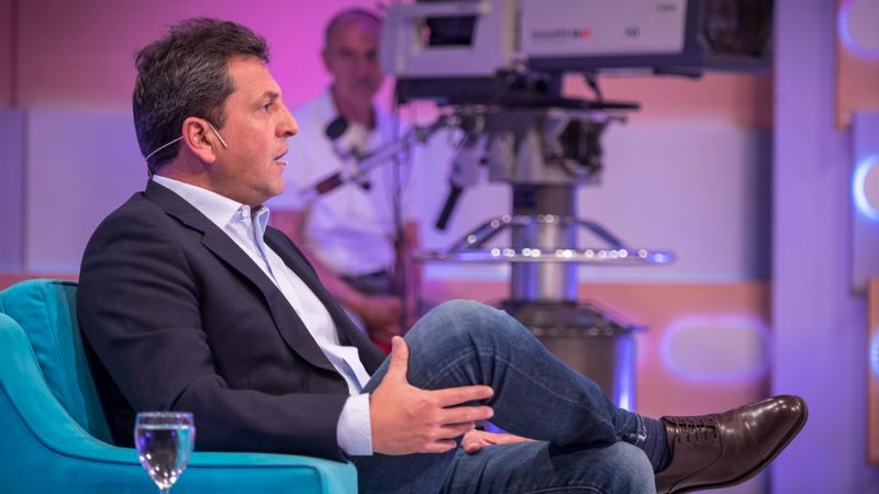 Massa: “Ir al Fondo Monetario Internacional fue un error muy grave”