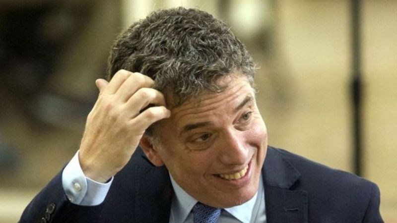 Dujovne defendió el peso, negó "bono" y pidió paciencia