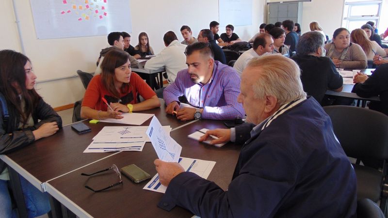 Taller de ideas en Catamarca del concurso Argentina Innova