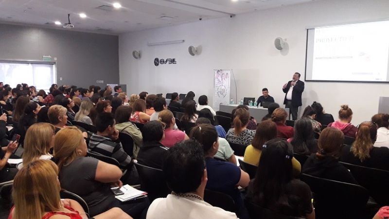 Capacitaron al equipo de salud sobre “Humanización de los cuidados”