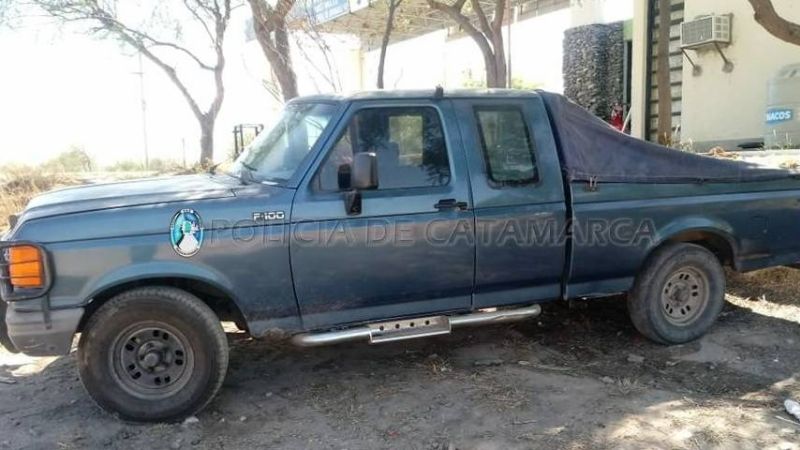 Casi un centenar de vehículos secuestrados en rigurosos controles