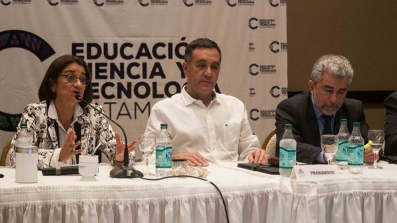 Lucía participó de la Asamblea del Consejo Federal de Educación
