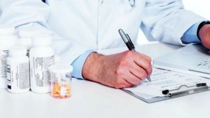 Buscan incorporar médicos jubilados en el interior