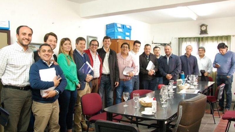 “Nos hemos sentado catamarqueños a hablar problemas de catamarqueños”