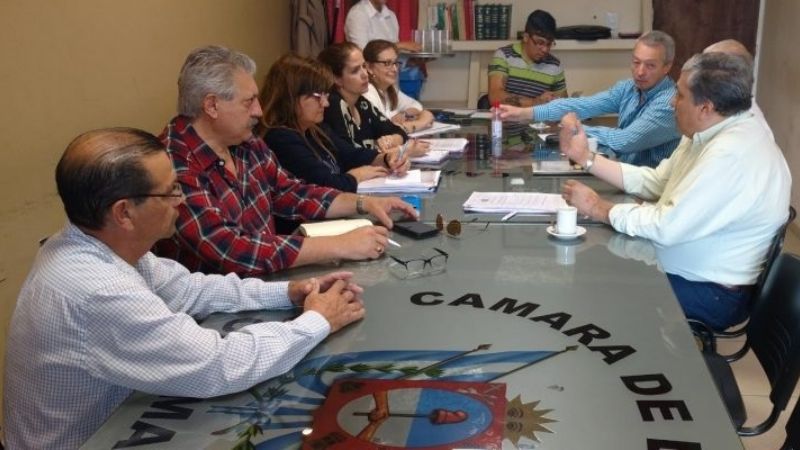 Diputados: Feclisa fue a la comisión de Salud