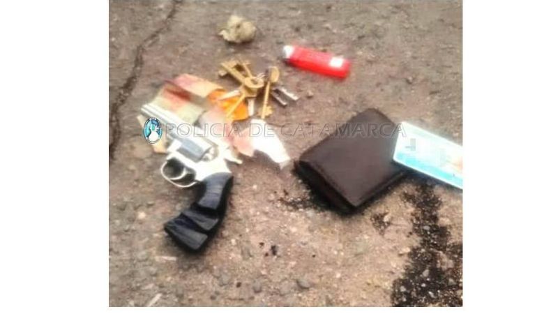 Investigan el hallazgo de dos personas golpeadas