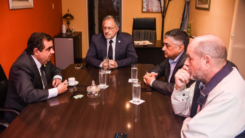 Buscan que Catamarca adhiera a la ley nacional de transporte de carga bitrenes