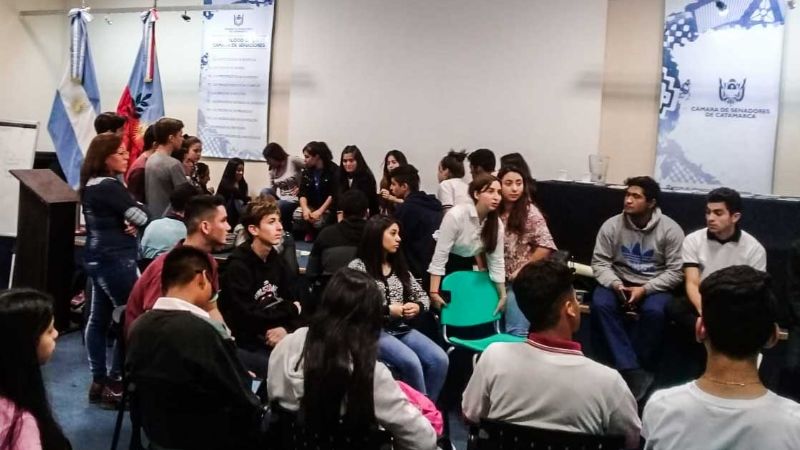 Taller sobre Bullying para estudiantes secundarios