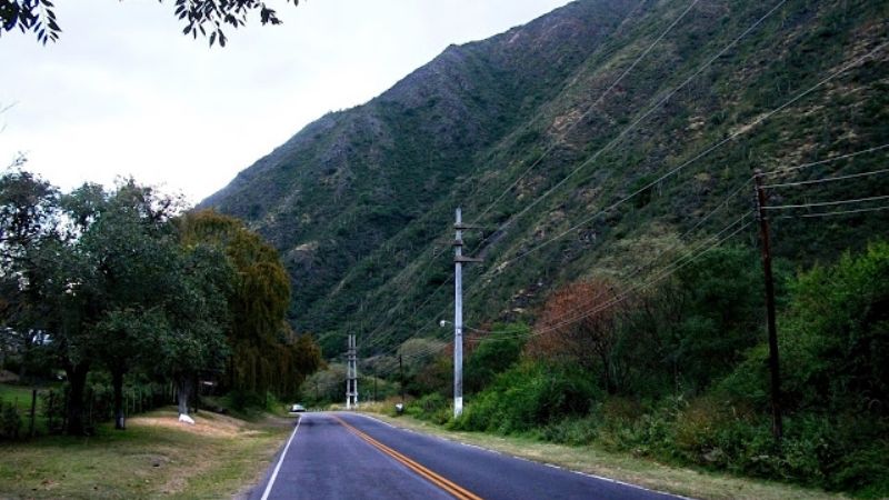 Encuentran restos óseos camino a El Rodeo