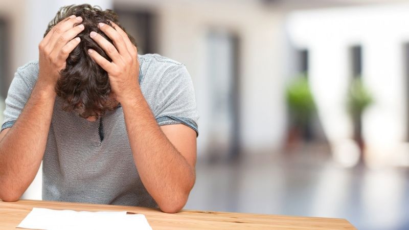 Más de la mitad de los trabajadores argentinos se quiere ir del país