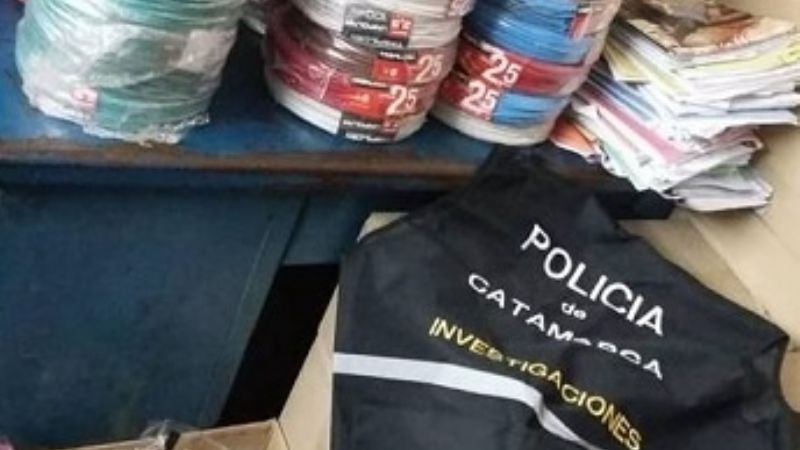 Recuperan gran cantidad de elementos relacionados a estafas en corralones