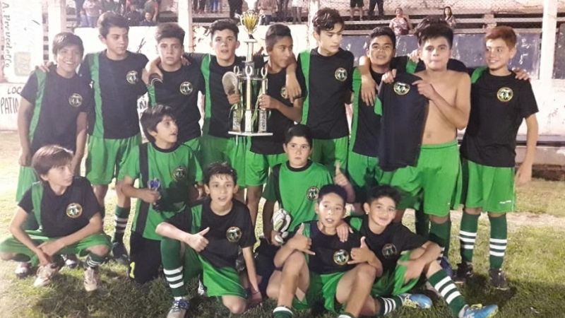 San Antonio x 2 y Los Sureños campeones del DFI