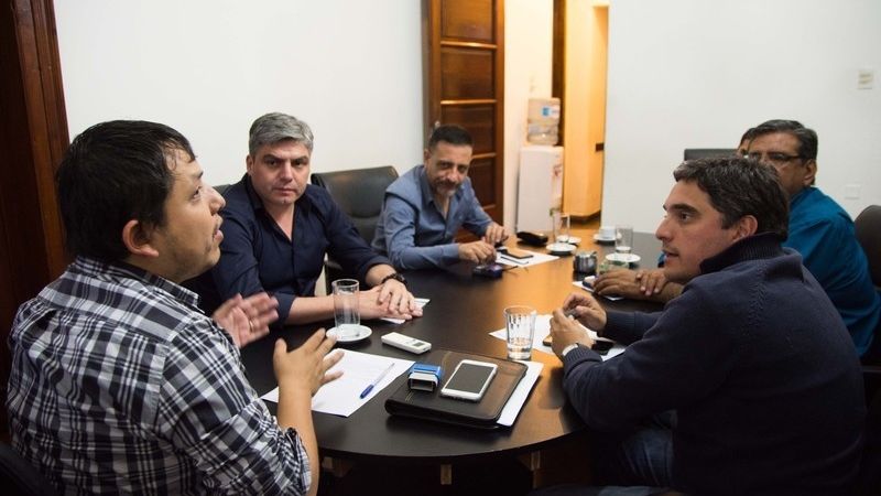 Disponen el desembolso de casi $17 millones para obras en municipios