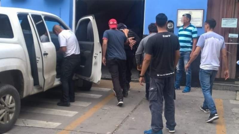 Indagan al policía imputado por el robo en la Quilmes