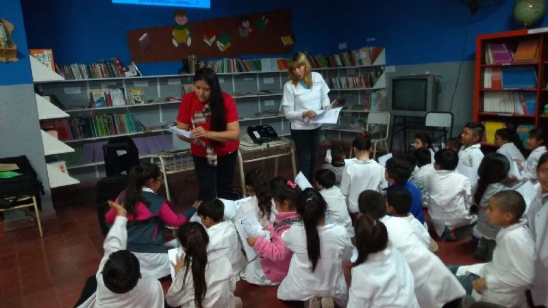 Charlas en escuelas a través de juegos