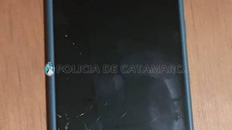 Descubrieron a ladrón cuando ofrecía un celular a la venta