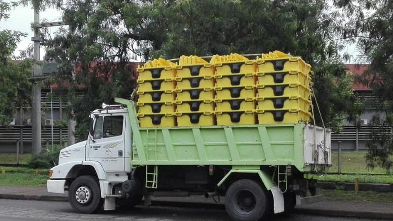 Santa María tiene nuevo camión recolector de residuos y 70 contenedores