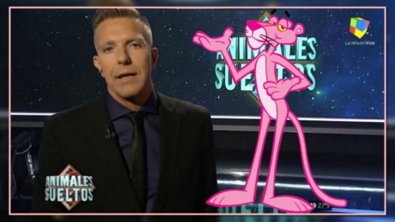 Fantino "cantando" el tema de la Pantera Rosa es furor en la web