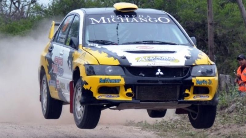 Mario Sampayo domina el Rally de Los Varela