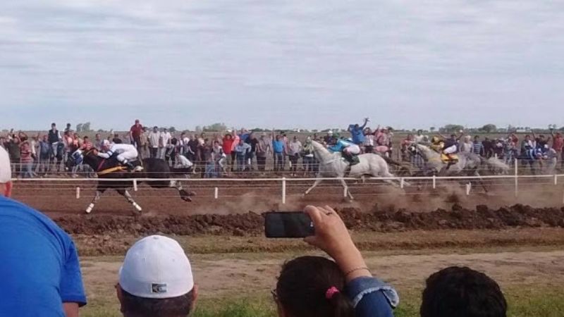 Americano , el “pingo del pueblo” ganó en Selva, Sgo.
