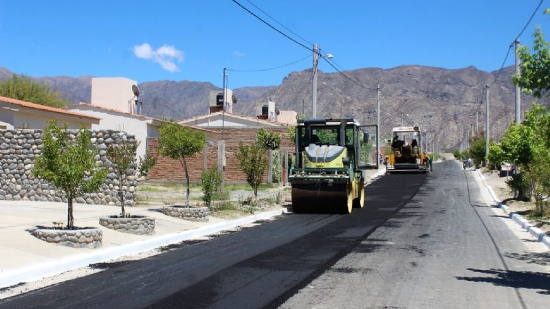 Pavimentaron otro barrio en San José