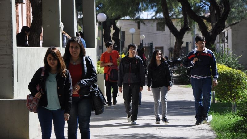 Becas Progresar: Validación de datos del becario