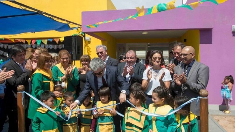 Corpacci inauguró el nuevo edificio del Jardín de infantes de Casa de Piedra