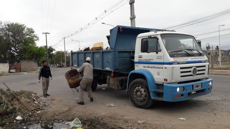 Descacharrado en barrios de la zona norte de la Capital
