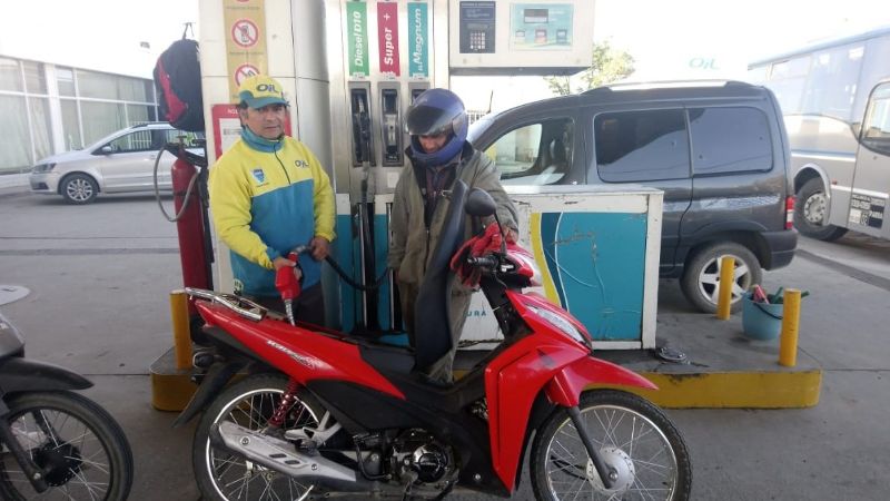 Sin casco, no se expenderá combustible a motociclistas en Santa María