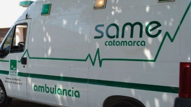 Asistieron a dos personas descompensadas en la calle