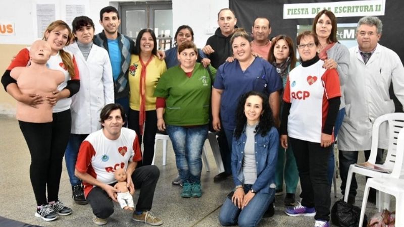 Curso de Primeros auxilio-RCP abriendo caminos, en Icaño