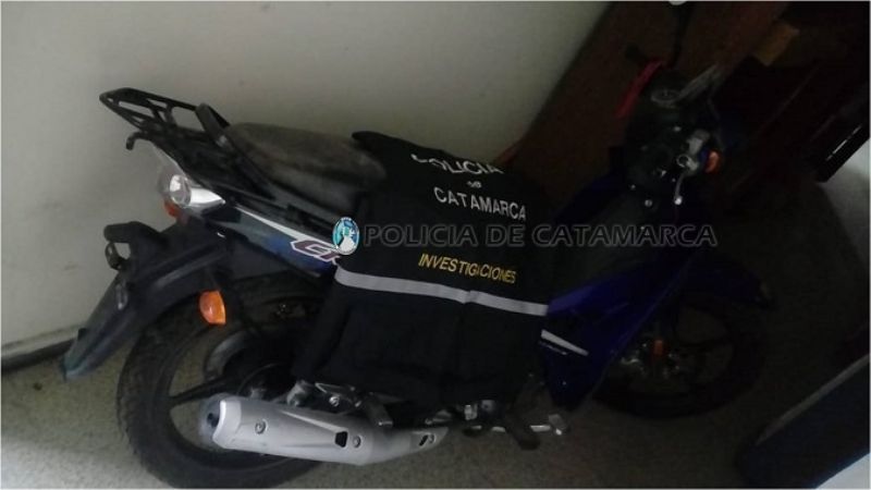 Recuperan una motocicleta sustraída en la Capital