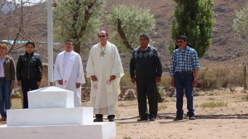 Gómez participó de los actos religiosos en la localidad de la Quebrada