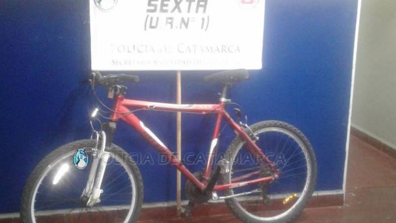 Demoran a un adolescente y recuperan una bicicleta robada