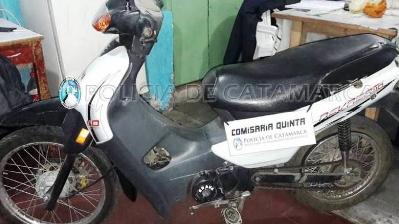 Secuestran una motocicleta abandonada